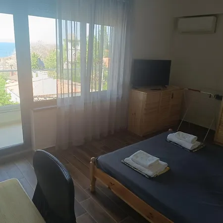 בית הארחה Mgm Seaside צ'רנומורץ